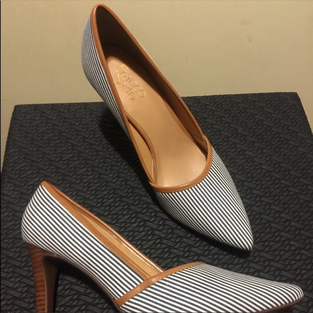 Super chic/comfy heels. - Picture 3 of 4